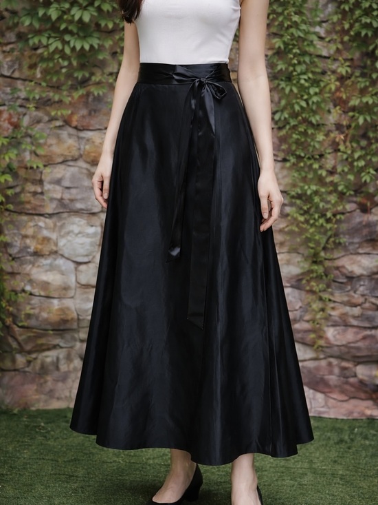 Dresses & Skirts - VINTAGE JESSICA MCCLINTOCK FOR GENNE SACK Black Sayin Wrap Skirt, 13